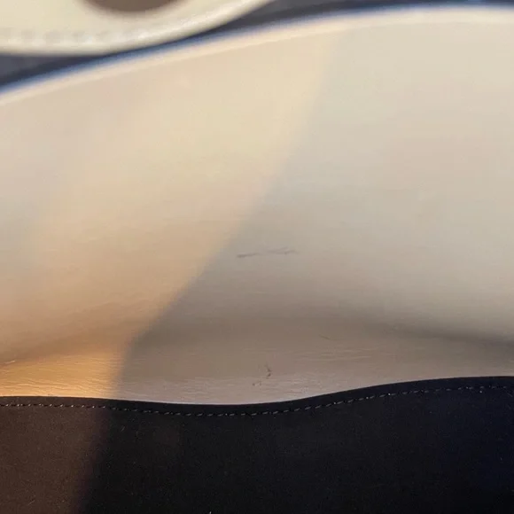 ✨Tory Burch McGraw Calf Hobo - Picture 15 of 16